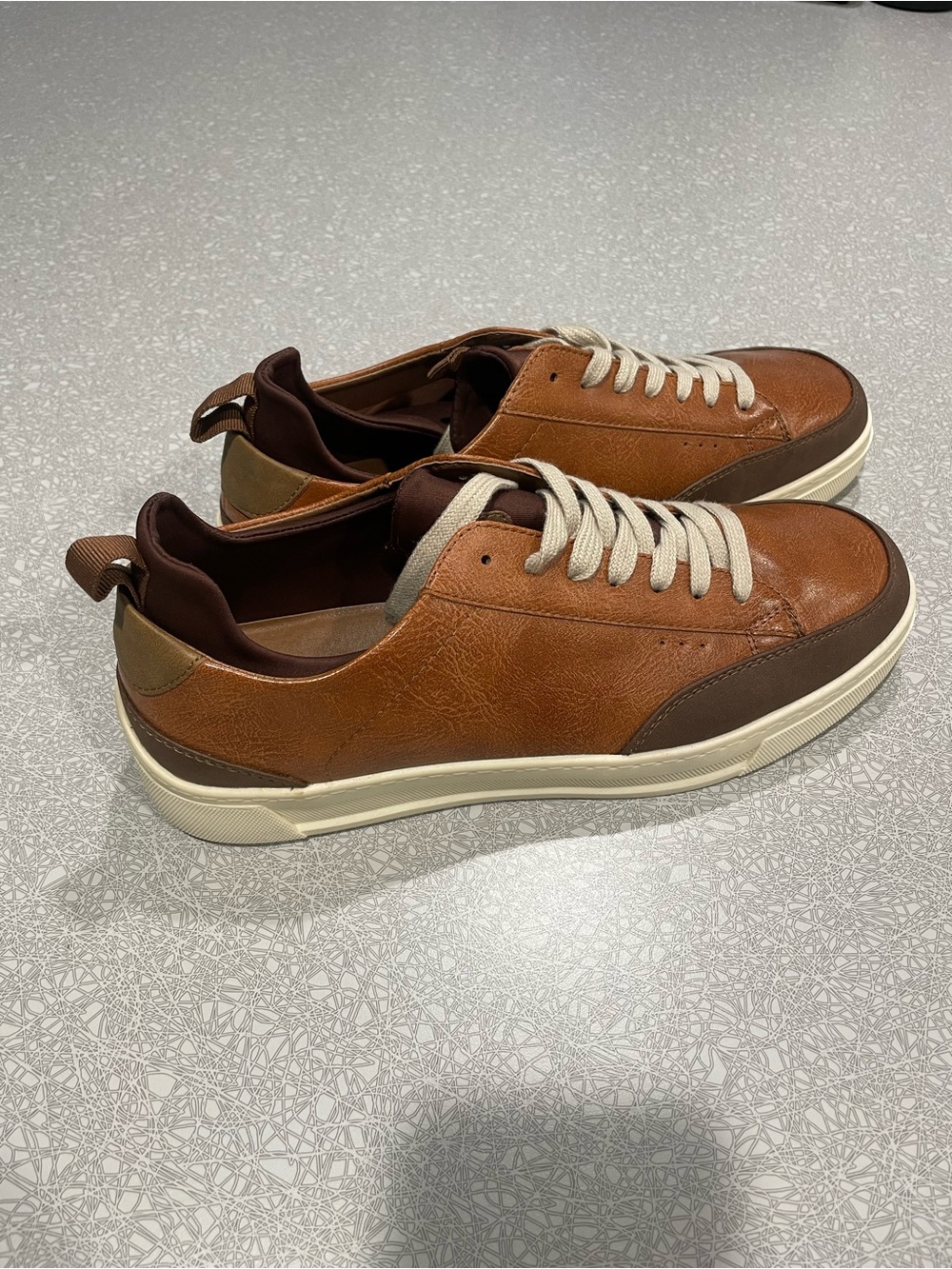 Men's Madden NYC Brown Casual Leather Business Casual Sneakers with Cream Laces